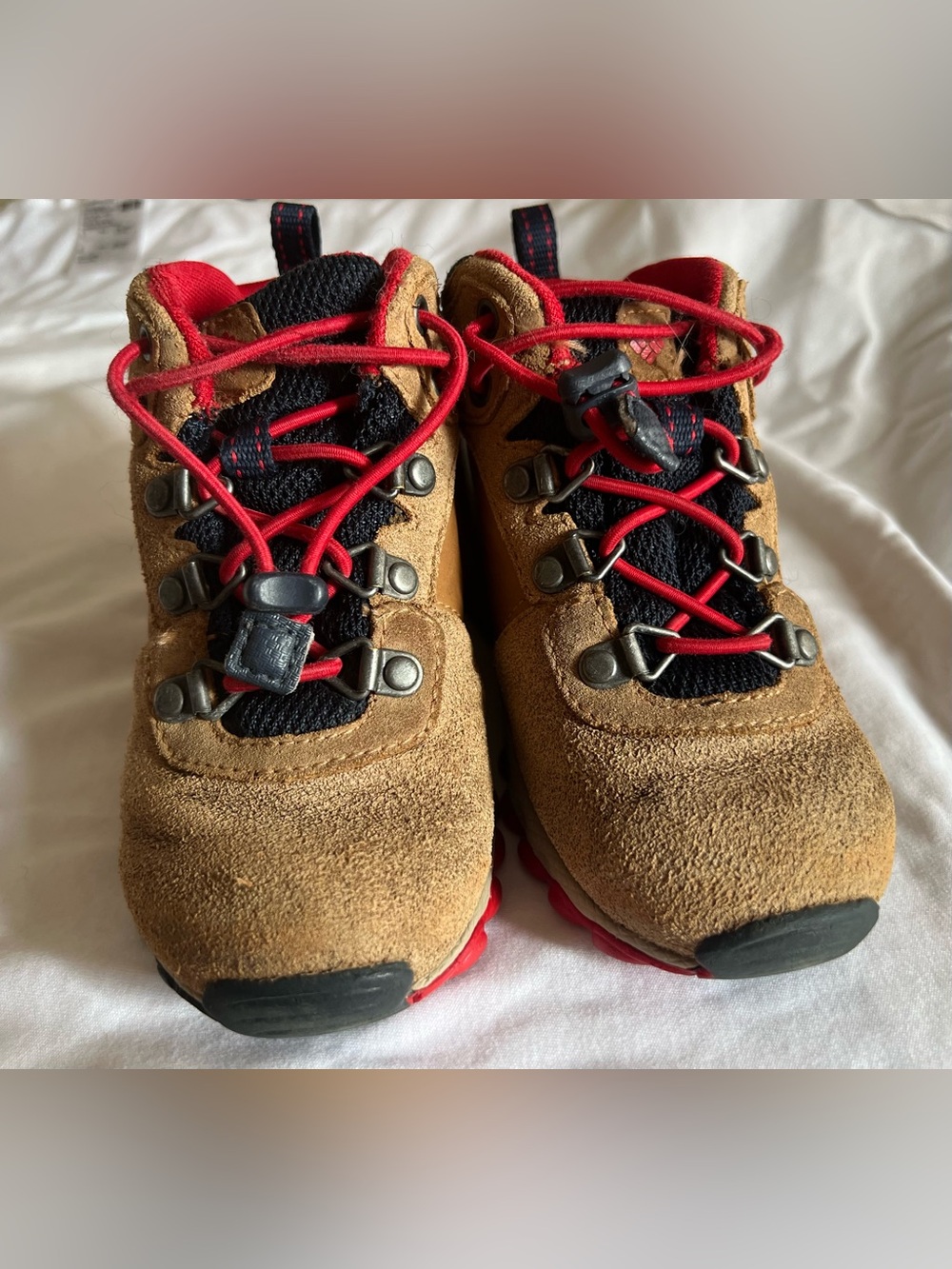Columbia Kids Boots – Tan Suede with Red Accents
